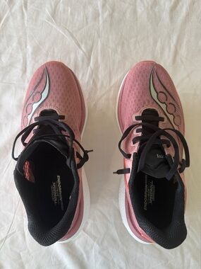 Saucony Endorphin Azura